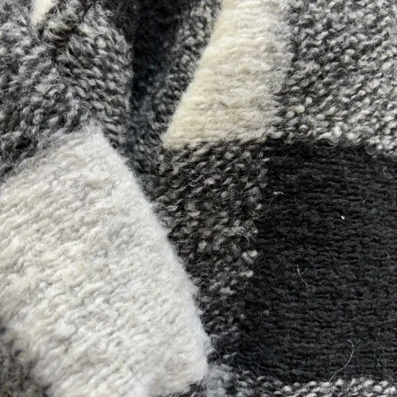 H&M Plaid Black and White Jacket - Picture 12 of 15